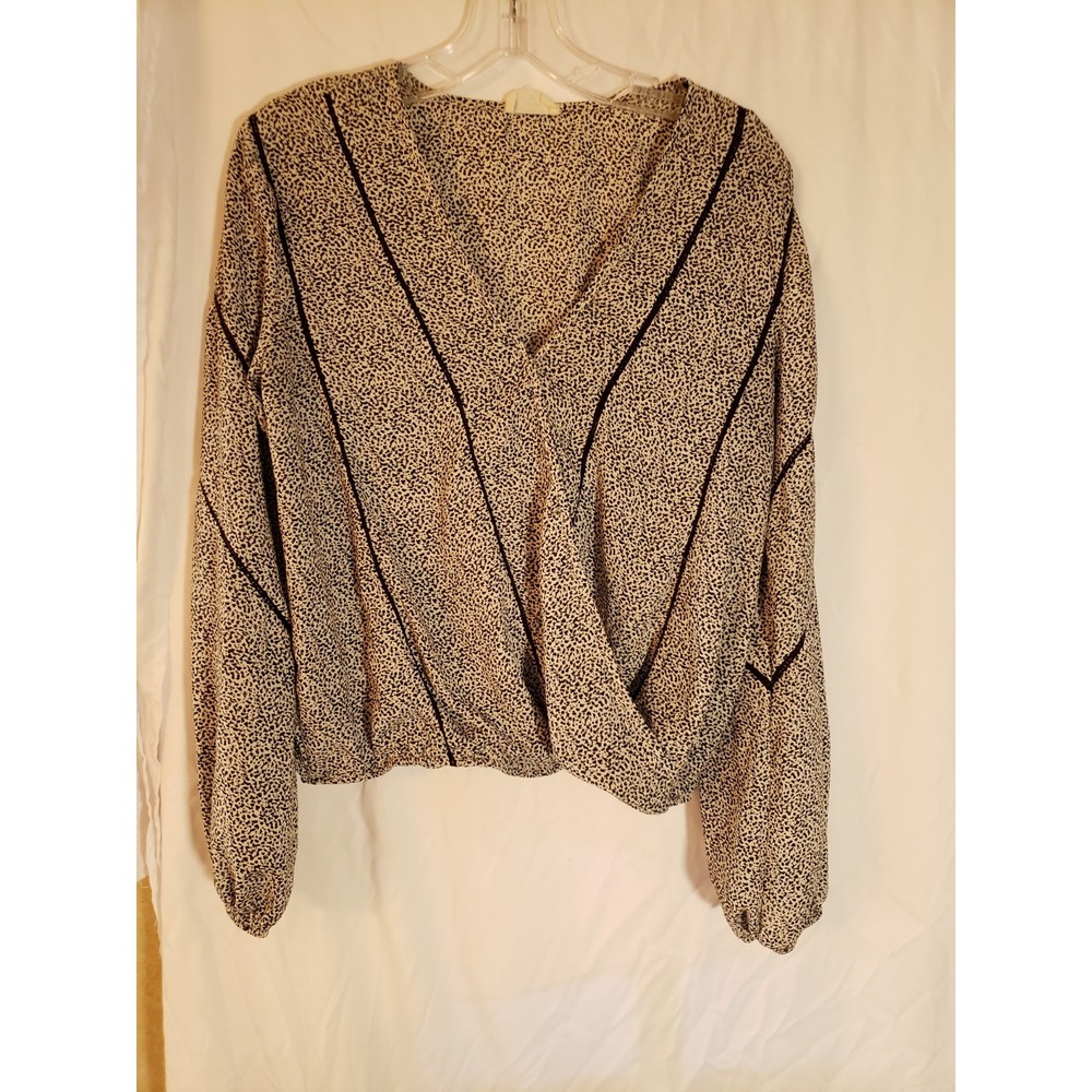 Women's Sienna Sky Black And White Long Sleeve Blouse Size M